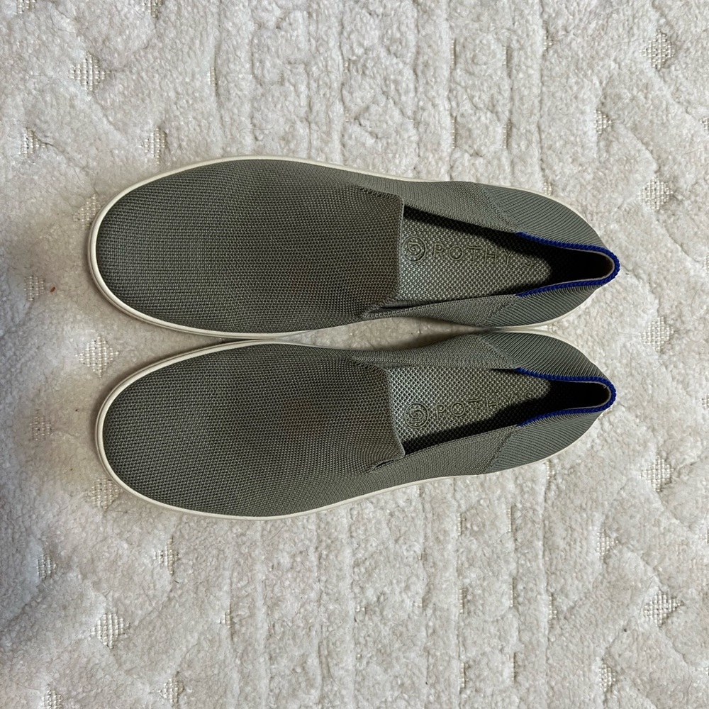Thyme Rothy’s sneakers 9.5